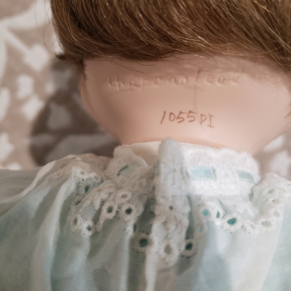 Ashton-Drake "My First Tooth" Patricia 14" Porcelain Doll - NEW in Box - Picture 9 of 10